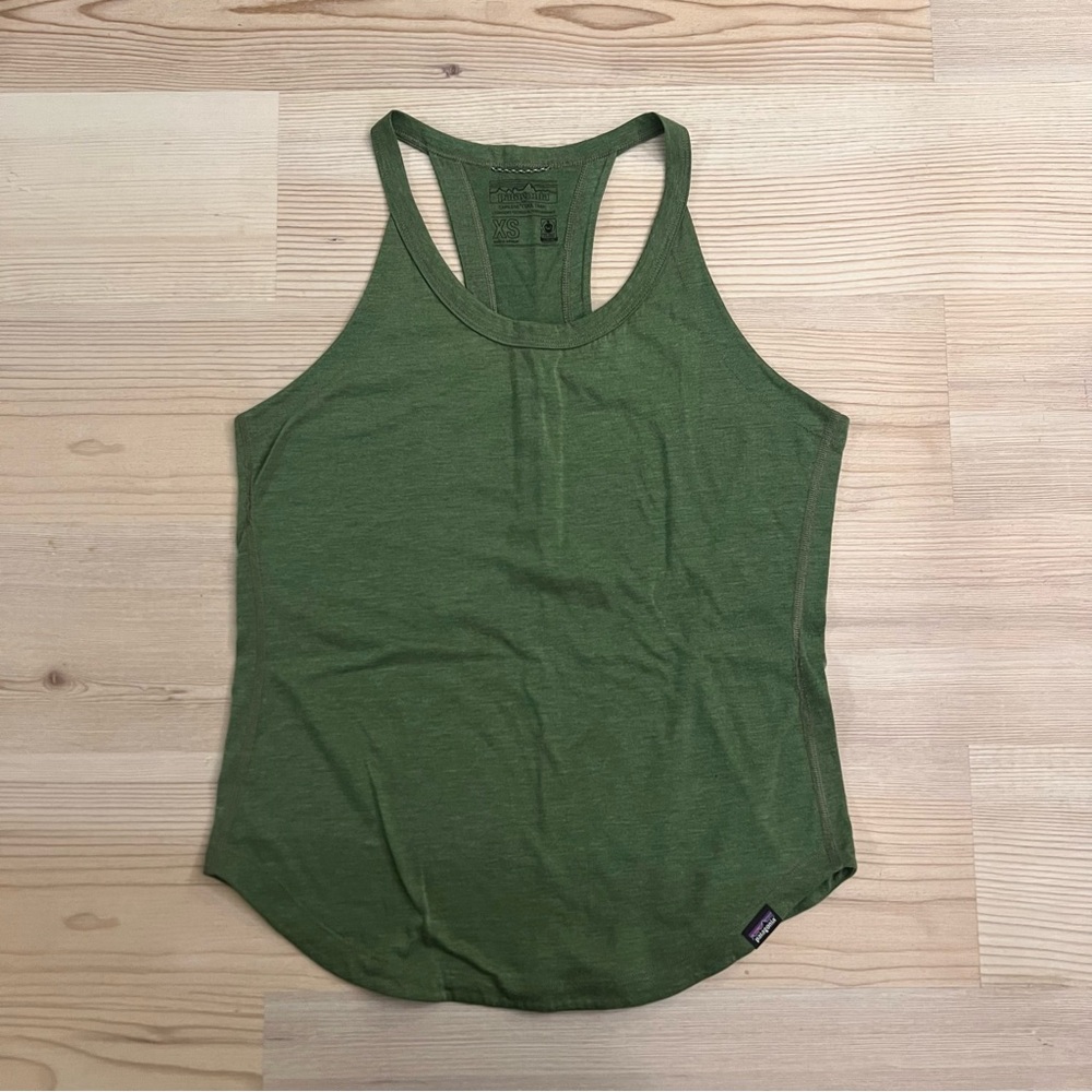 Patagonia capilene tank top